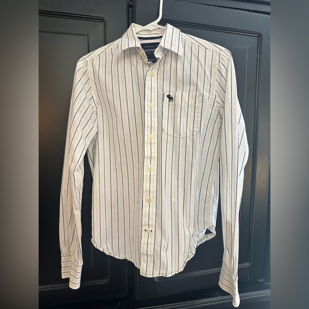 Abercrombie & Fitch White Button Down Shirt with Blue and tan stripes